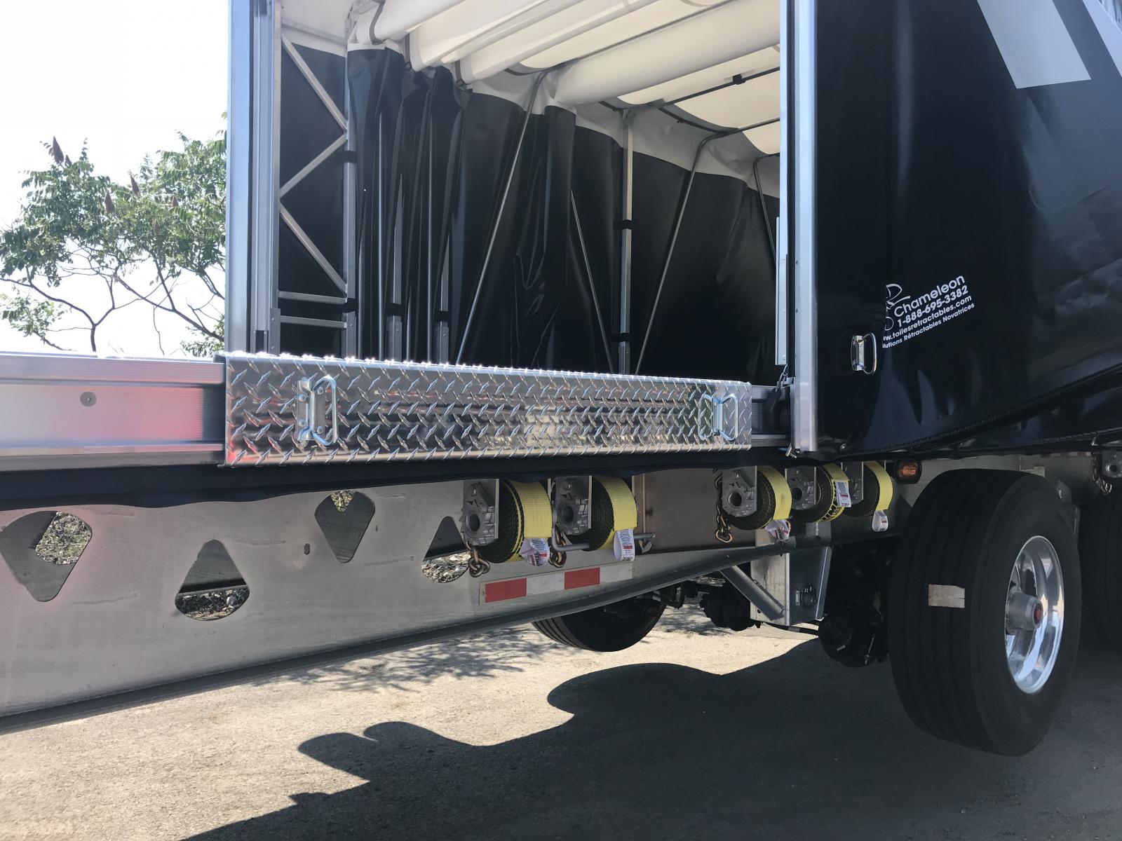 Flatbed Rolling Tarp Systems Chameleon Innovations